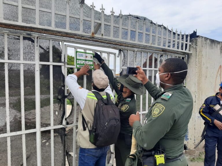 funcionarios en suspencion temporal a local