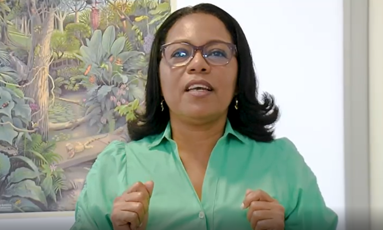 Fotografía Subdirectora de Investigación y Educación Ambiental, Arelis Mendoza