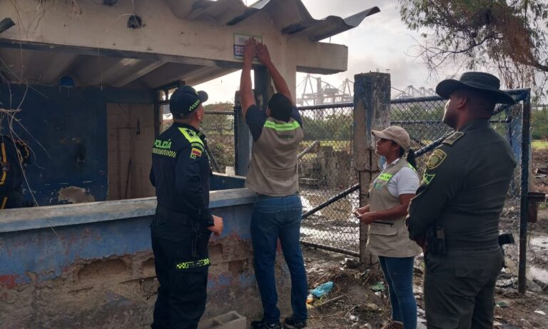 funcionarios en control y vigilancia por deforestación ilegal.