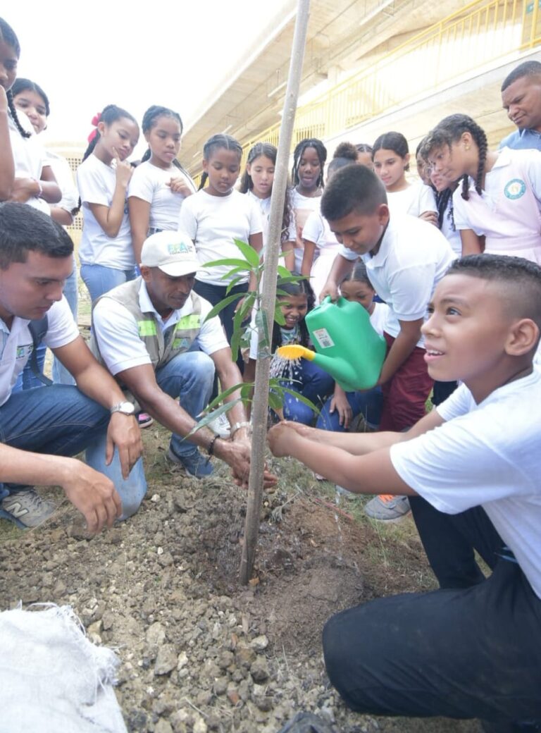 EPA CARTAGENA APOYA MEJORAMIENTO DE ENTORNOS ESCOLARES