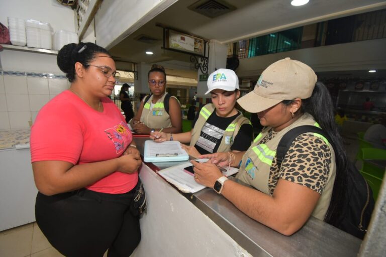 CONTINÚAN INSPECCIONES A RESTAURANTES PARA EL CUMPLIMIENTO DE DISPOSICIÓN ADECUADA DE ACEITE USADO