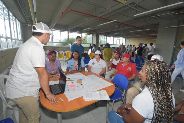 EPA participa en mesas de trabajo para la construcción del nuevo Plan de Ordenamiento Territorial (POT)