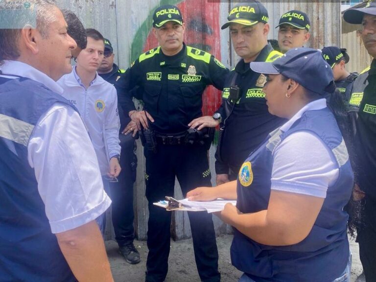 Alcaldía Mayor de Cartagena, a través del EPA, impone medida preventiva por presunta ocupación de zona de playa en El Laguito